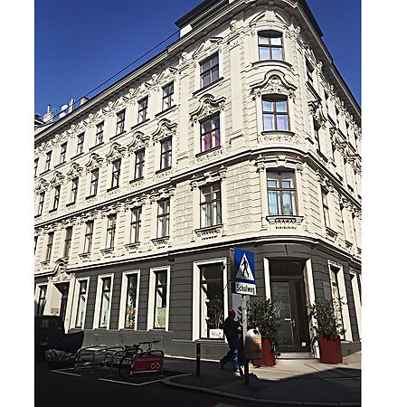 Designappartement Vienna Paintings Exteriör bild
